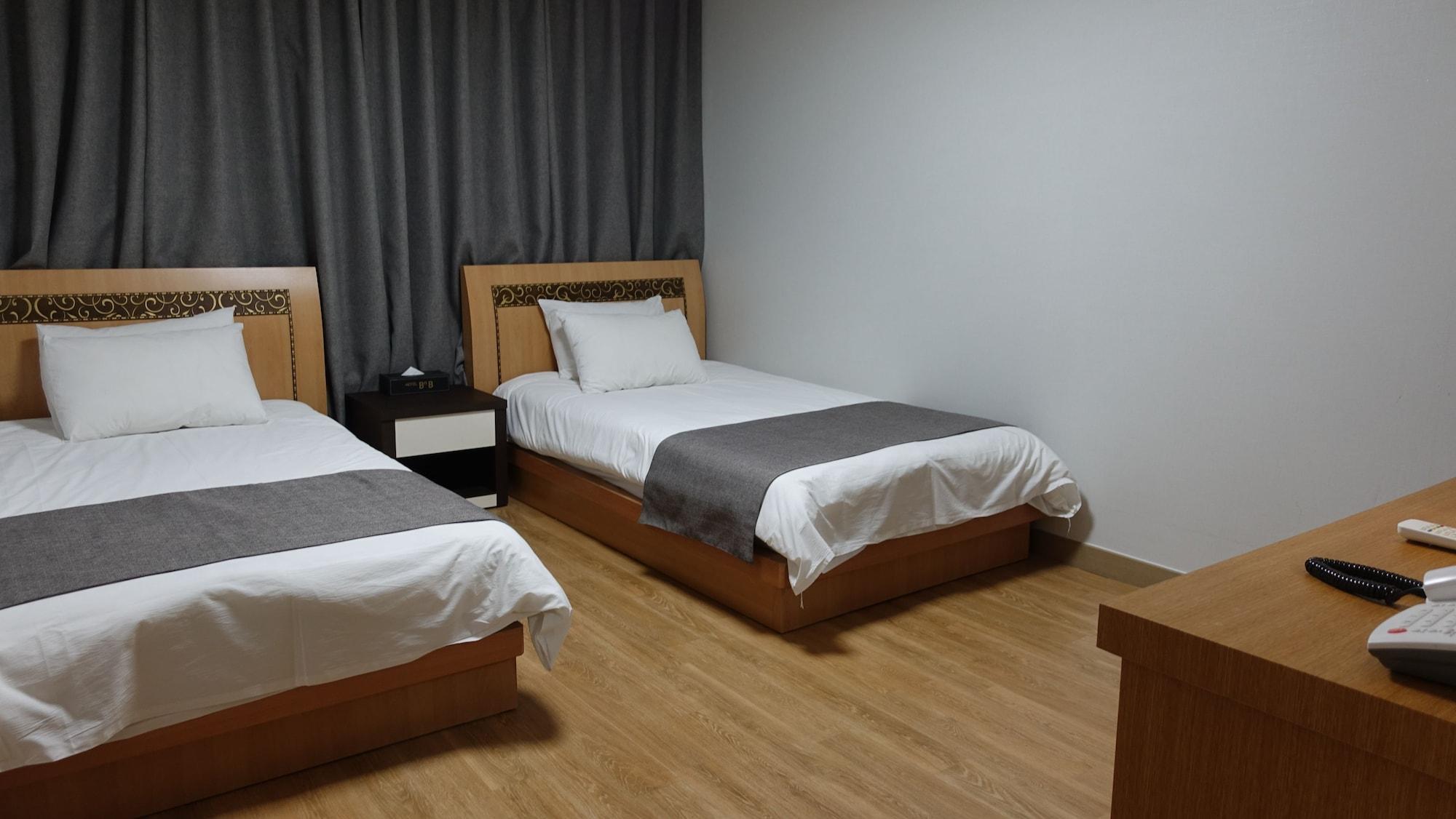 Gallery Hotel Bnb Jeju Ngoại thất bức ảnh