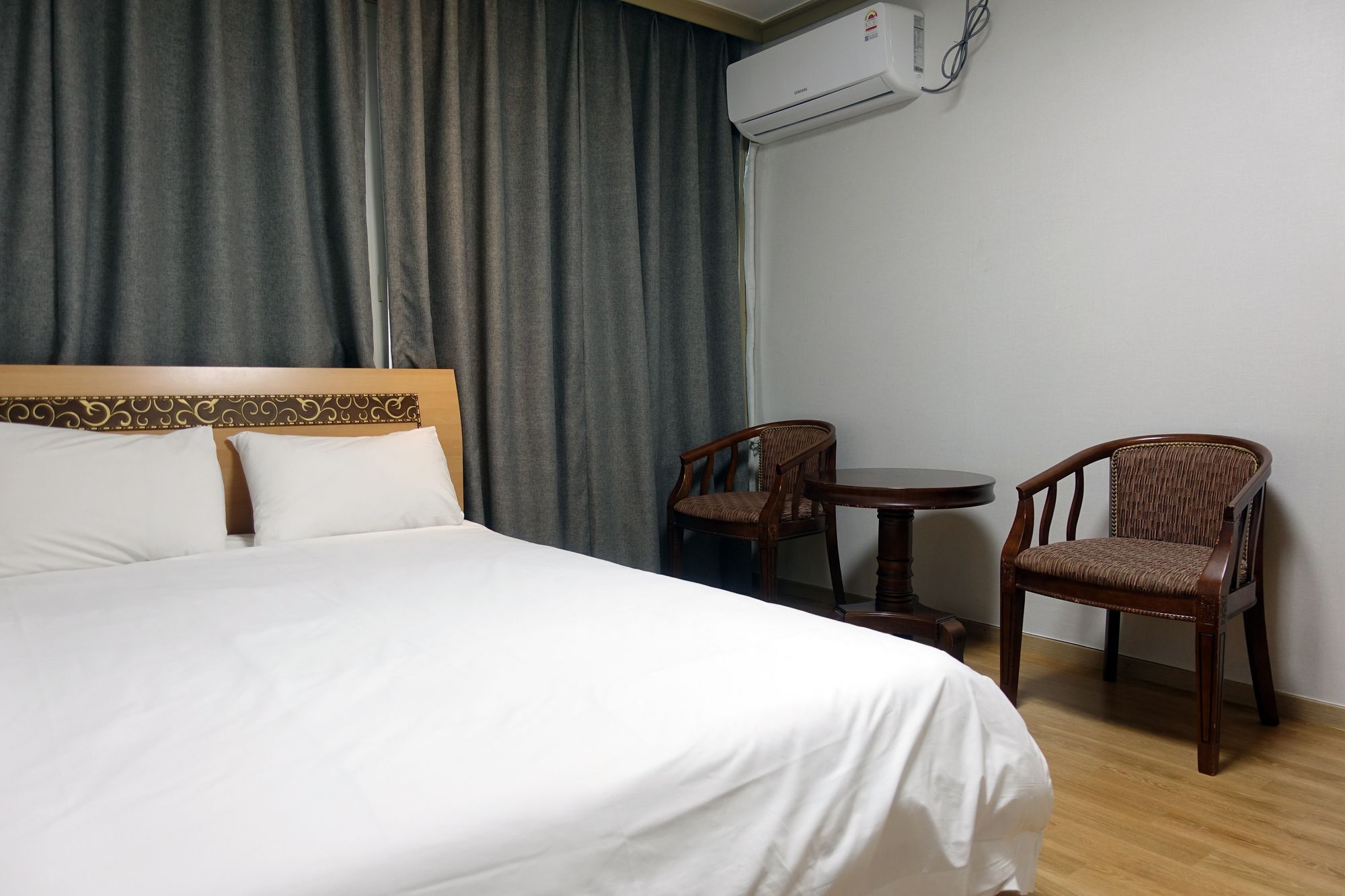 Gallery Hotel Bnb Jeju Ngoại thất bức ảnh